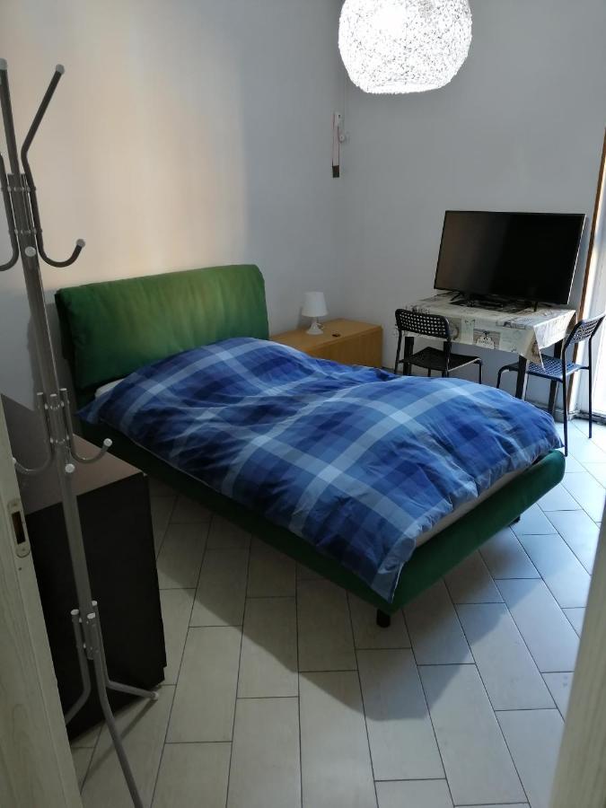 Emily'S Rooms "Villa Romana" Cir17067 代森扎诺-德尔加达 外观 照片
